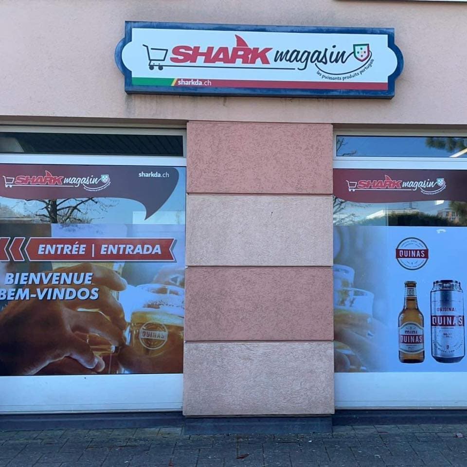 MAGASIN SHARK NYON - Casa Portuguesa Nyon — photo 1