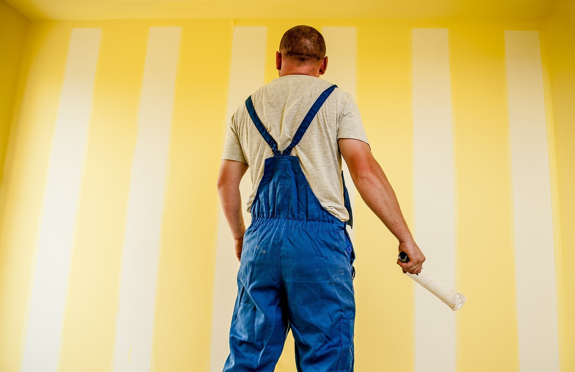AL PEINTURE